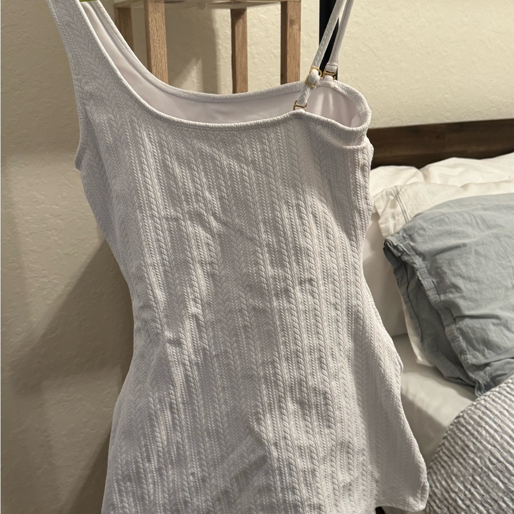White Textured Women's Workout/Athleisure Dress